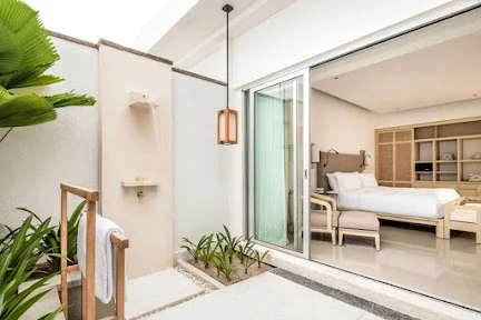 Garden Patio Room